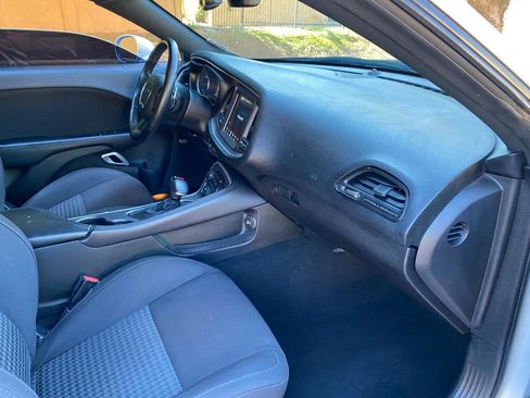 Used 2019 Dodge Challenger R/T image 45