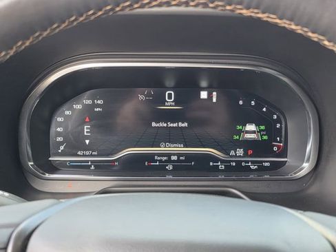 Used 2023 GMC Yukon AT4 w/ Technology Package image 12