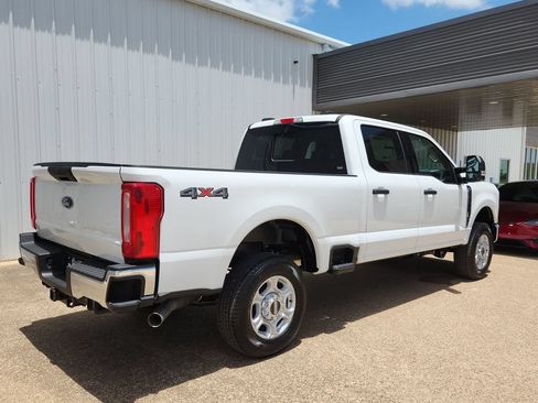 New 2026 Ford F350 XLT w/ Camper Package AWD/4WD image 22