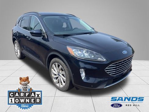 Used 2021 Ford Escape Titanium w/ Titanium Elite Package AWD/4WD image 1