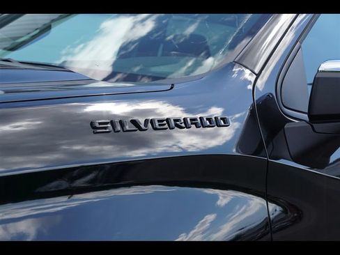 New 2026 Chevrolet Silverado 1500 LT w/ LPO, Dark Essentials Package AWD/4WD image 24
