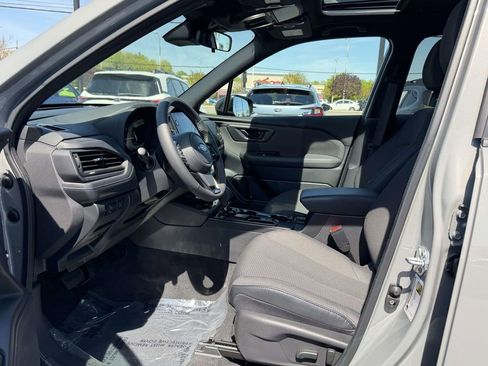 Used 2026 Subaru Forester Premium AWD/4WD image 18