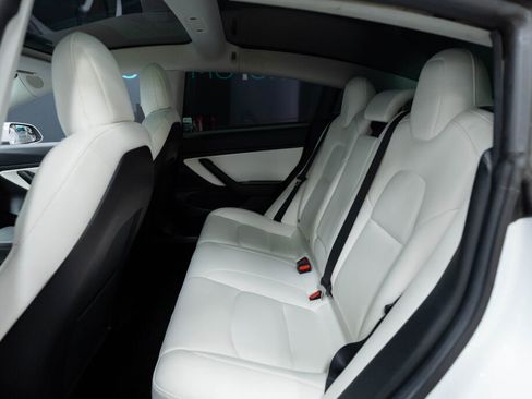 Used 2019 Tesla Model 3 Long Range image 14