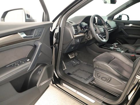 Used 2023 Audi SQ5 Premium Plus w/ Premium Plus Package image 14