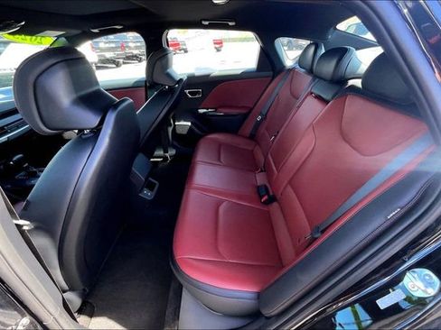 Used 2025 Kia K4 GT-Line w/ GT-Line Premium Package image 27