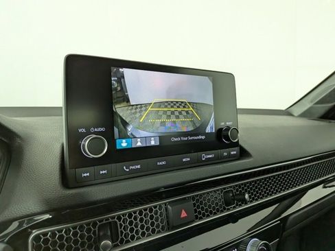 Used 2022 Honda Civic Sport image 3