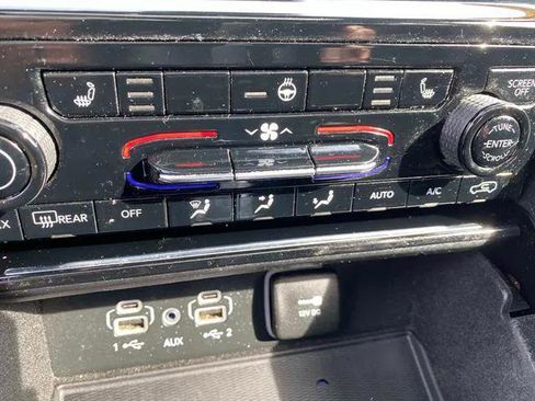 Certified 2021 Jeep Grand Cherokee L Laredo image 14