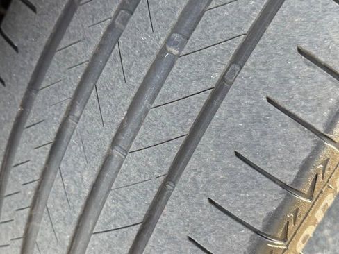 Used 2023 BMW iX xDrive50 w/ Premium Package image 15