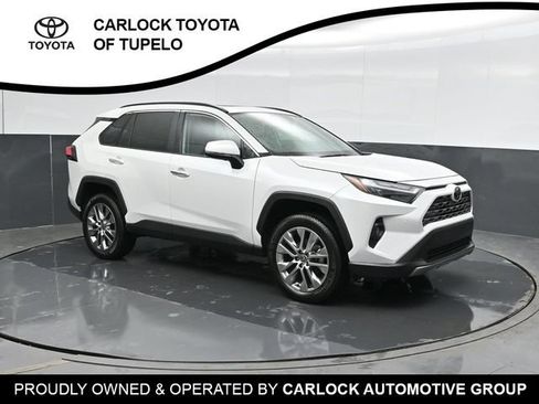 Used 2025 Toyota RAV4 Limited w/ Weather Package AWD/4WD image 5