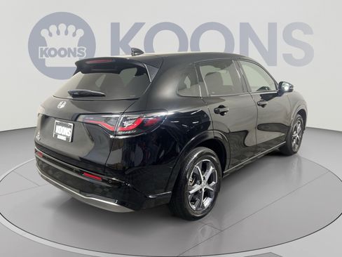 Used 2023 Honda HR-V EX-L image 11