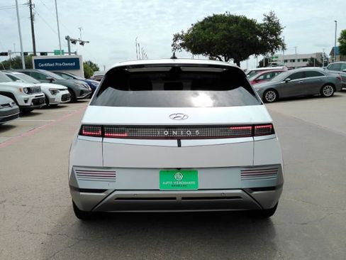 Used 2024 Hyundai Ioniq 5 Limited RWD image 9
