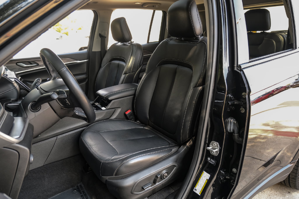 Used 2022 Jeep Grand Cherokee Limited AWD/4WD image 8
