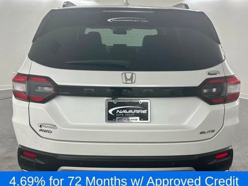 Used 2024 Honda Pilot Elite image 6