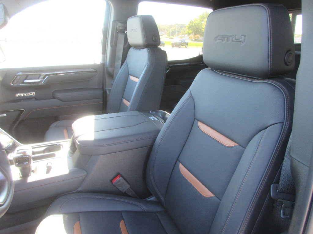 New 2026 GMC Sierra 1500 AT4 w/ AT4 Premium Package AWD/4WD image 12