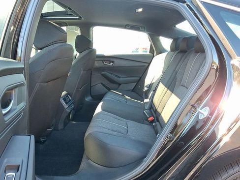 Used 2025 Honda Accord Sport image 12