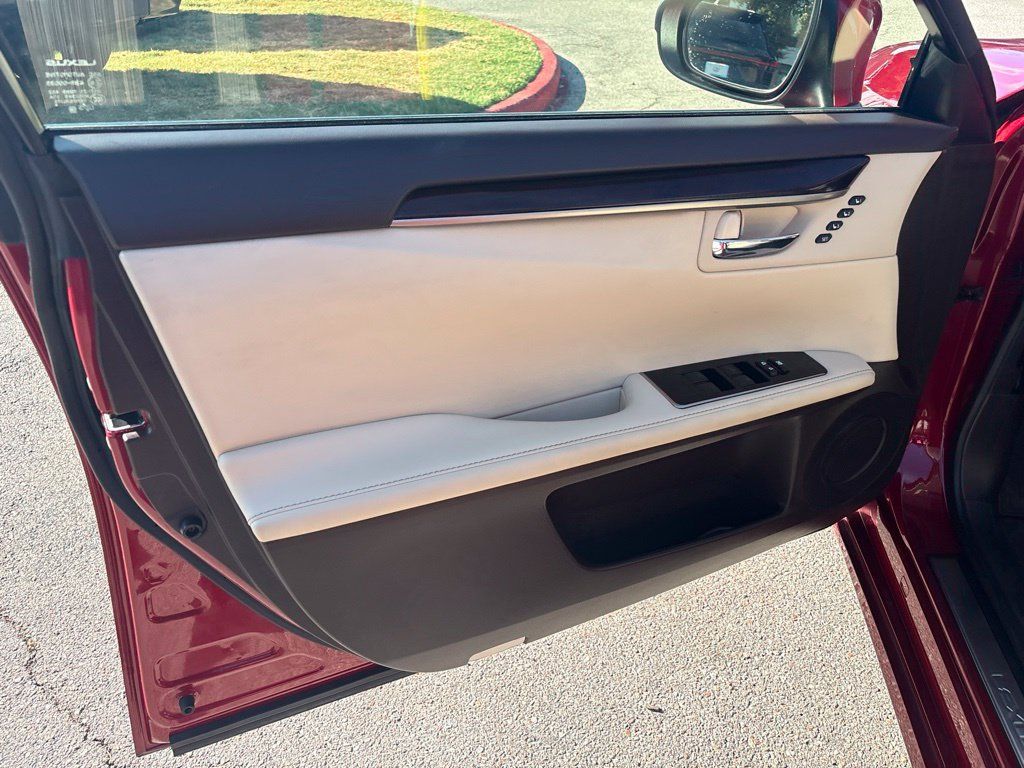Used 2016 Lexus ES 350 w/ Luxury Package w/Wood Trim FWD image 12