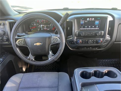 Used 2015 Chevrolet Silverado 1500 LT w/ LT Convenience Package AWD/4WD image 12