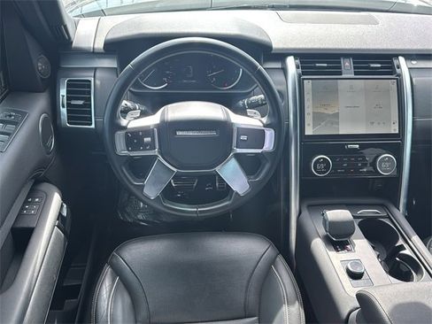 Used 2023 Land Rover Discovery HSE R-Dynamic image 11