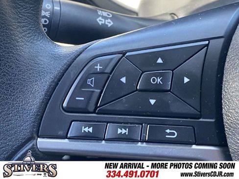 Used 2023 Nissan Kicks SV FWD image 29