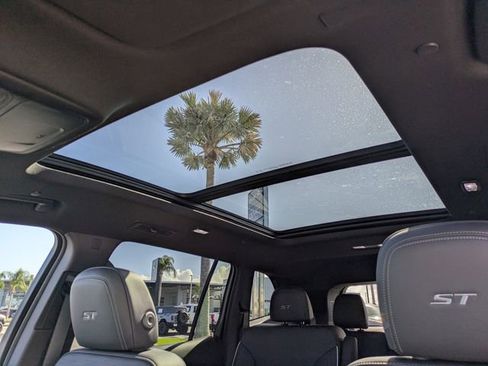 New 2026 Buick Enclave Sport Touring w/ Power Package image 24