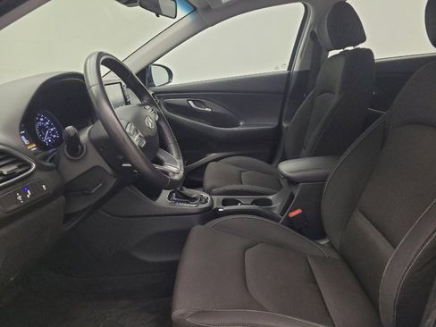 Used 2018 Hyundai Elantra GT w/ Style Package 02 FWD image 17