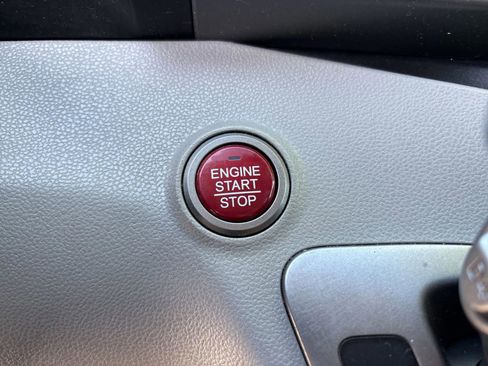 Used 2016 Honda Odyssey Touring Elite image 30