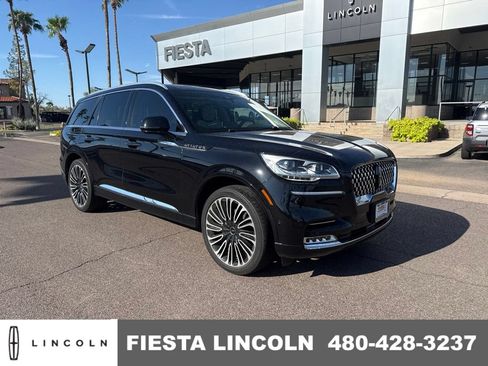 Used 2023 Lincoln Aviator Black Label w/ Class IV Trailer Tow Package AWD/4WD image 1