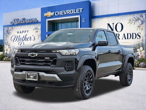 New 2026 Chevrolet Colorado Trail Boss AWD/4WD image 2