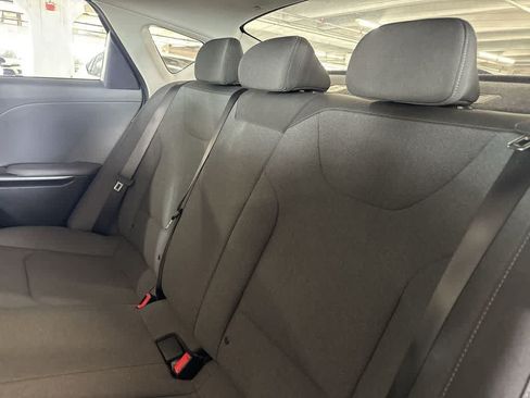 Used 2025 Kia K4 FWD image 21