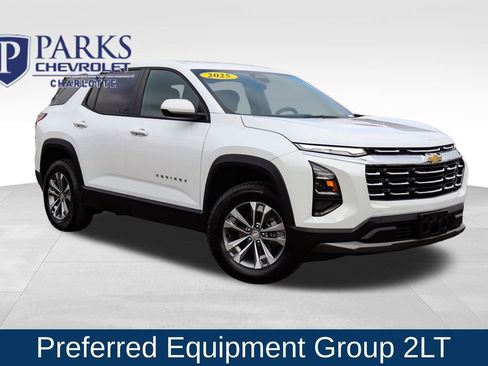 Used 2025 Chevrolet Equinox LT image 1