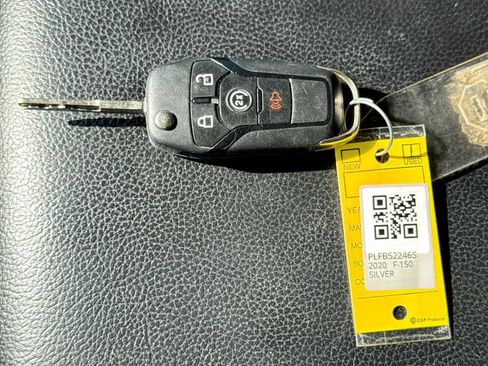 Used 2020 Ford F150 XLT w/ Equipment Group 302A Luxury AWD/4WD image 33