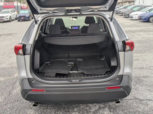 Used 2025 Toyota RAV4 LE image 7