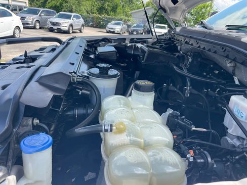 Used 2021 Ford F250 XL w/ Power Equipment Group AWD/4WD image 14