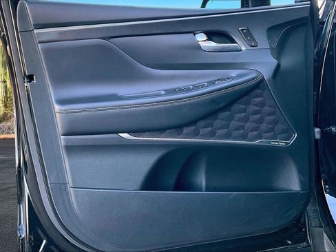 Used 2023 Hyundai Santa Fe Limited w/ Cargo Package image 23