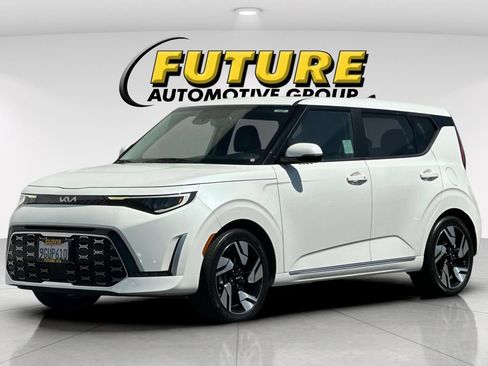 Certified 2023 Kia Soul GT-Line w/ GT-Line Technology Package FWD image 8