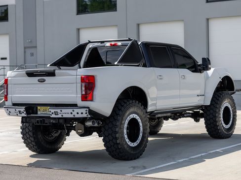 Used 2022 Ford F250 Lariat w/ Lariat Ultimate Package AWD/4WD image 15