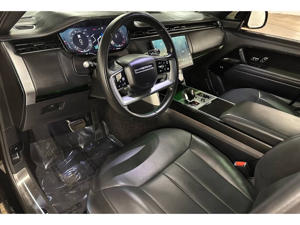 Used 2023 Land Rover Range Rover SV AWD/4WD image 18