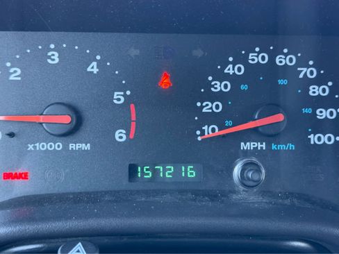 Used 2001 Jeep Wrangler SE image 13