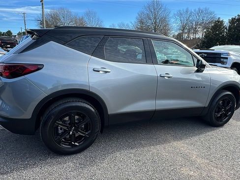 Certified 2023 Chevrolet Blazer LT w/ Convenience Package image 5