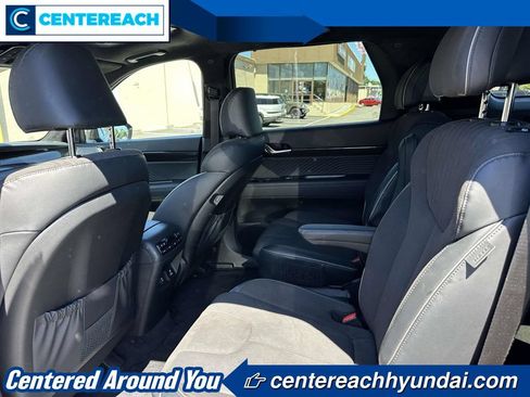 Used 2025 Hyundai Palisade Calligraphy AWD/4WD image 9