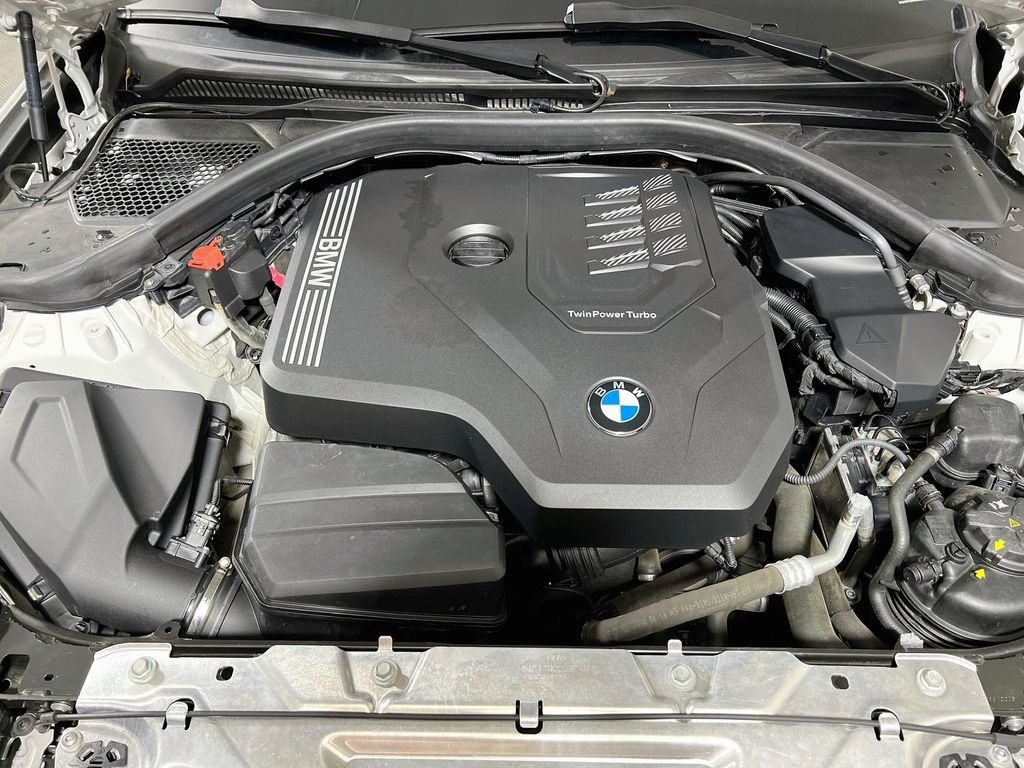 Used 2019 BMW 330i xDrive Sedan w/ Premium Package AWD/4WD image 27