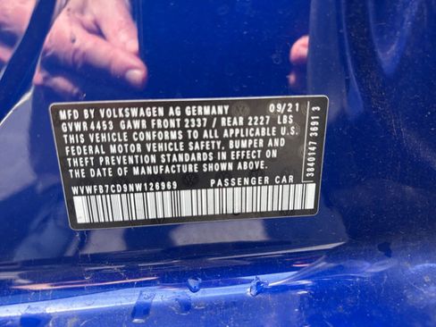 Used 2022 Volkswagen Golf R AWD/4WD image 35