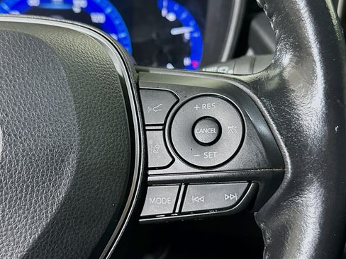 Used 2022 Toyota Corolla XSE image 17