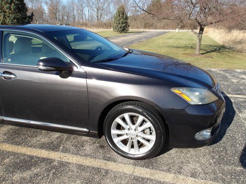 Used 2011 Lexus ES 350 image 30