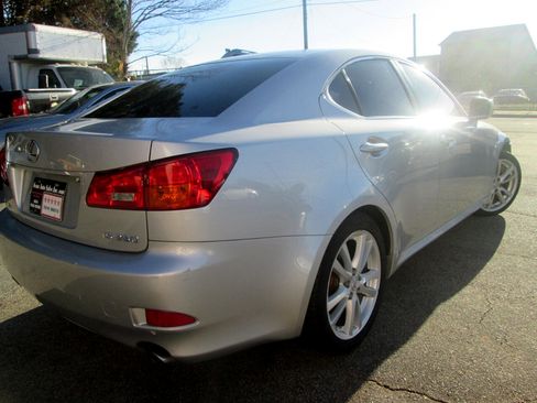 Used 2006 Lexus IS 250 image 3