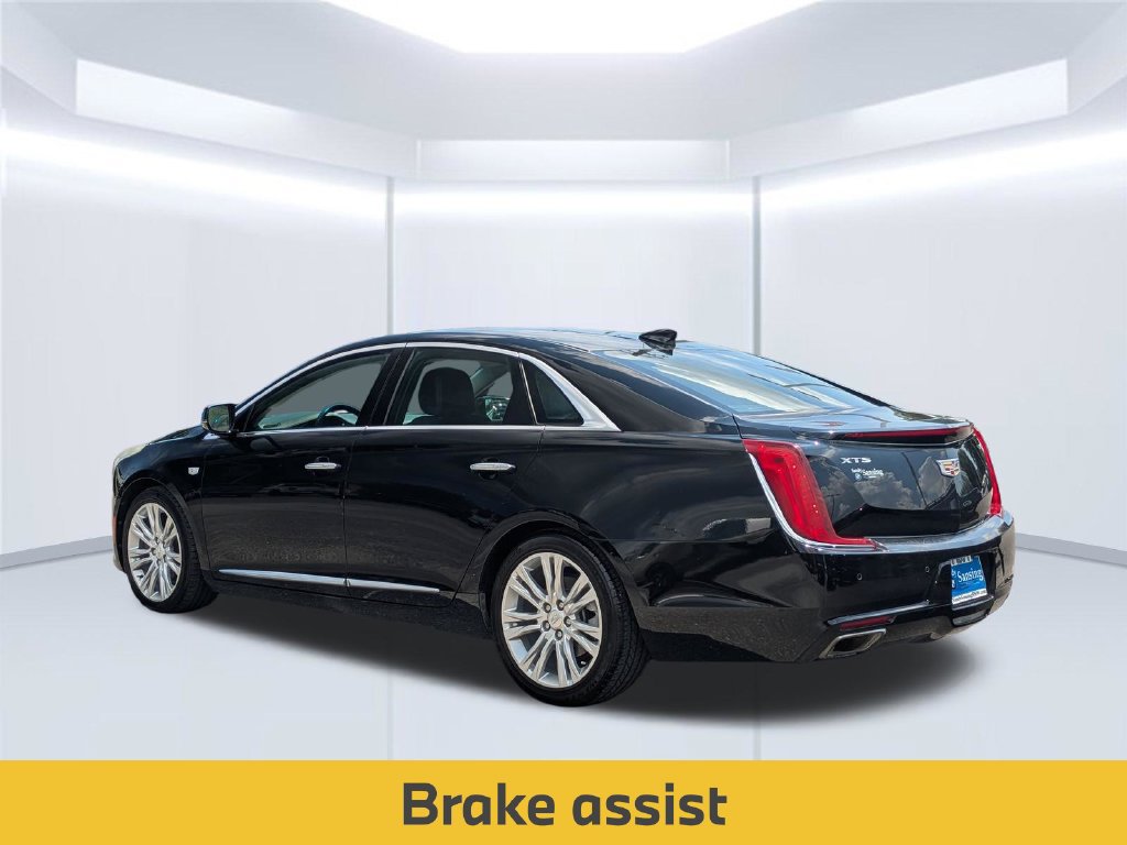 Used 2019 Cadillac XTS Luxury FWD image 4