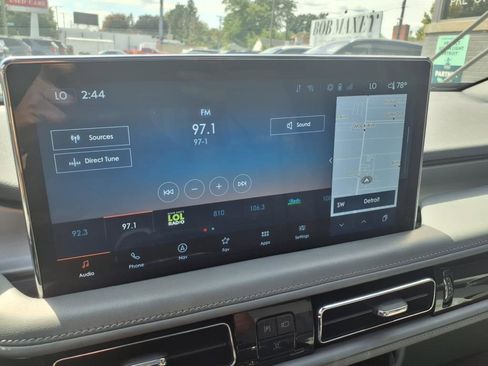 Used 2022 Lincoln Nautilus Reserve image 17