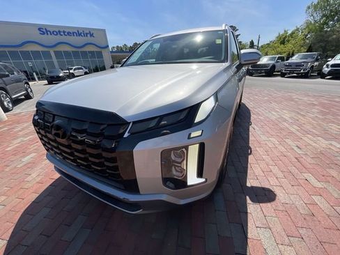 Used 2025 Hyundai Palisade SEL FWD image 26