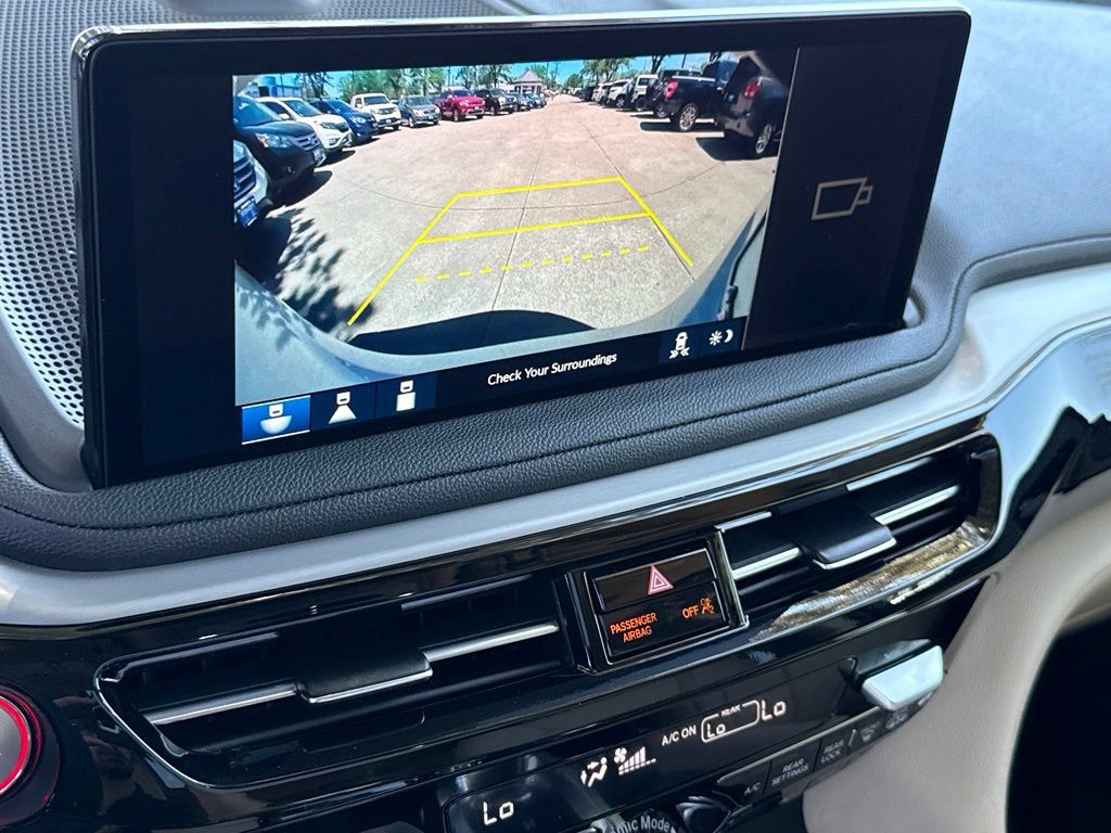 Used 2026 Acura MDX SH-AWD image 26