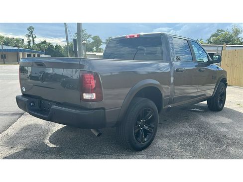 Used 2024 RAM 1500 Warlock AWD/4WD image 5